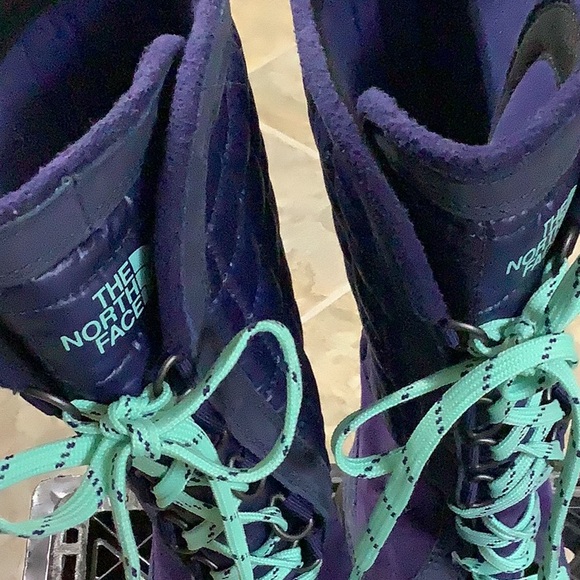 The North Face ThermoBall Utility Boots
Rain proof Size 6 Deep purple Like New! - Picture 9 of 12